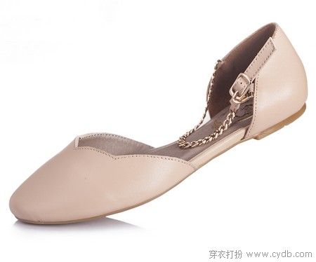 低跟鞋 美腿不費(fèi)腳