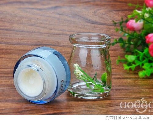 精心呵護永葆水嫩肌膚 精心呵護永葆水嫩肌膚