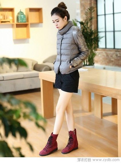 精神不夠？短款外套來湊