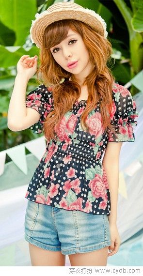 體會服飾與歌曲里的情感語言