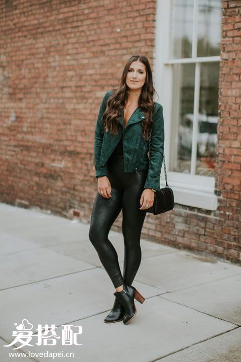 麂皮絨機(jī)車夾克搭配